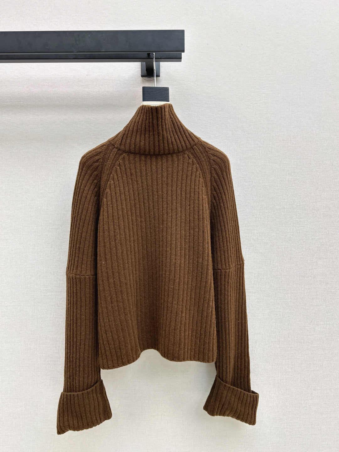 Max NEW turtleneck sweater