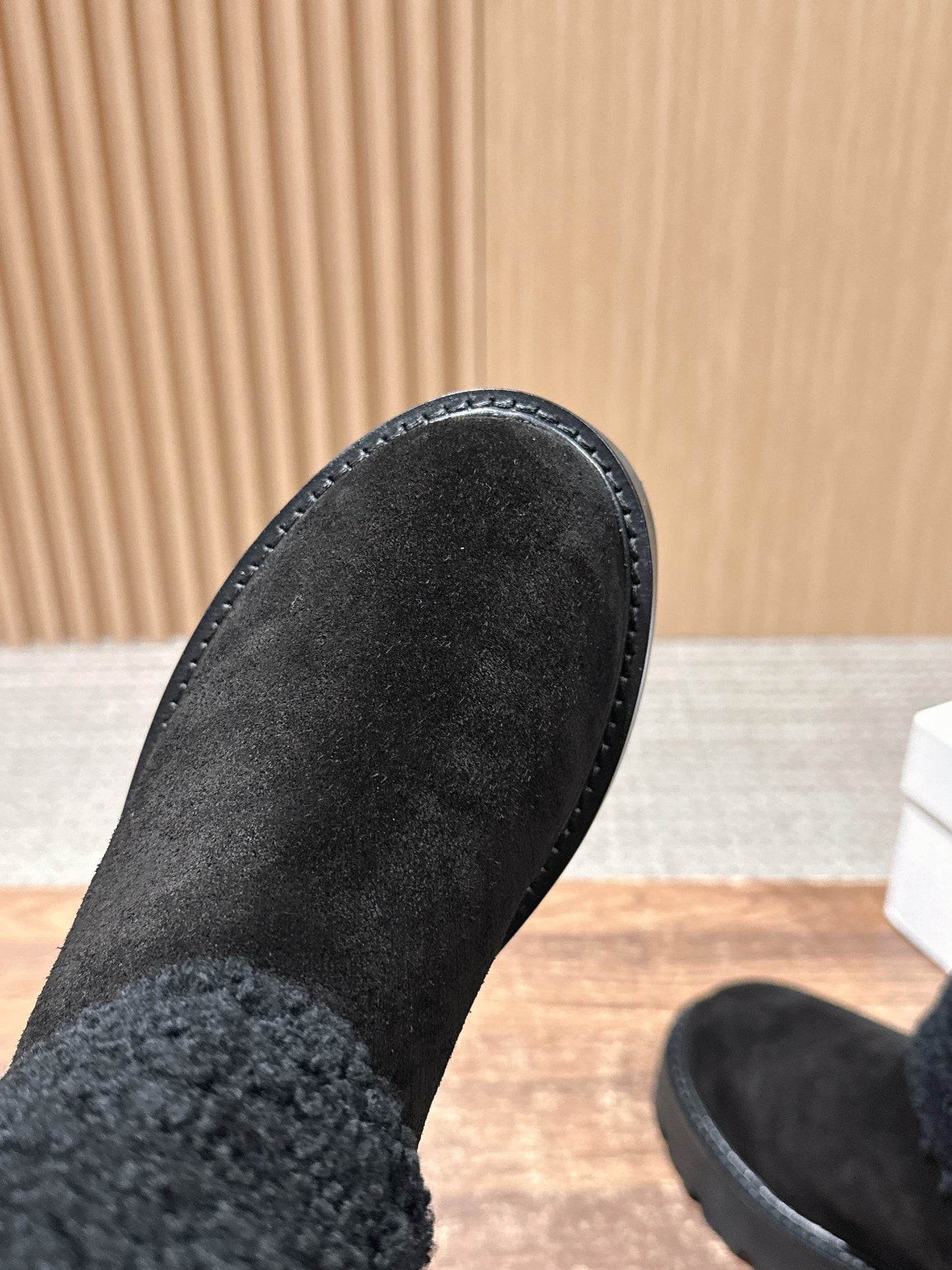 Celi 25fw snow boots