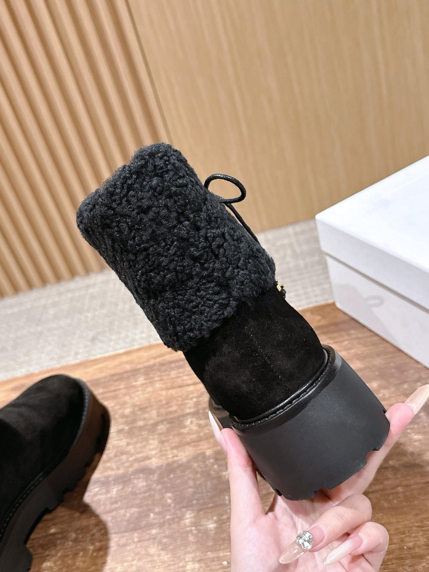 Celi 25fw snow boots