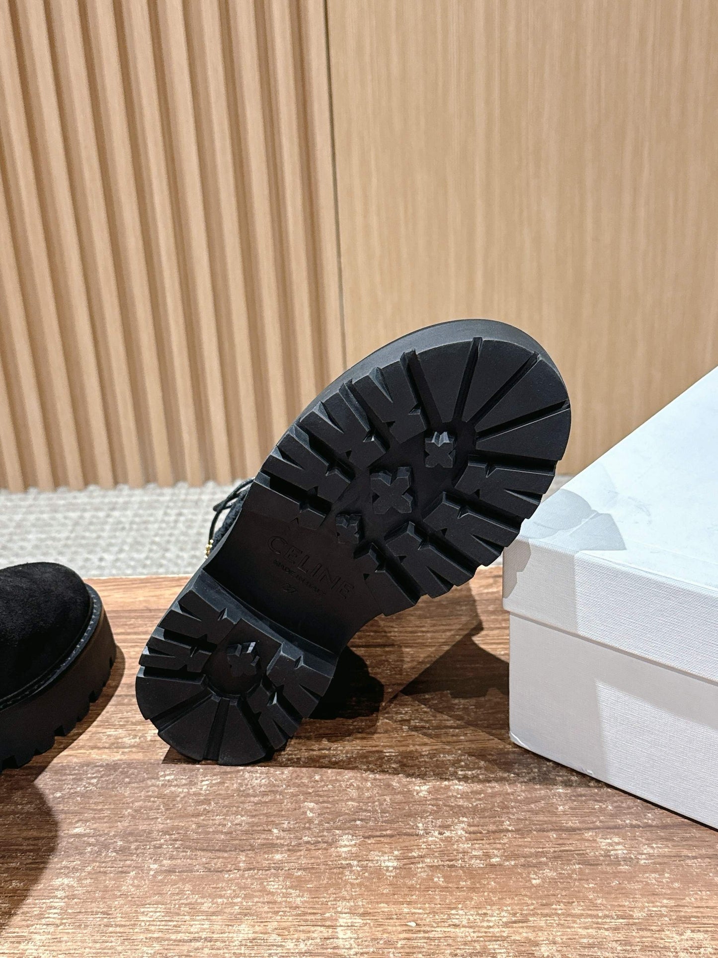 Celi 25fw snow boots