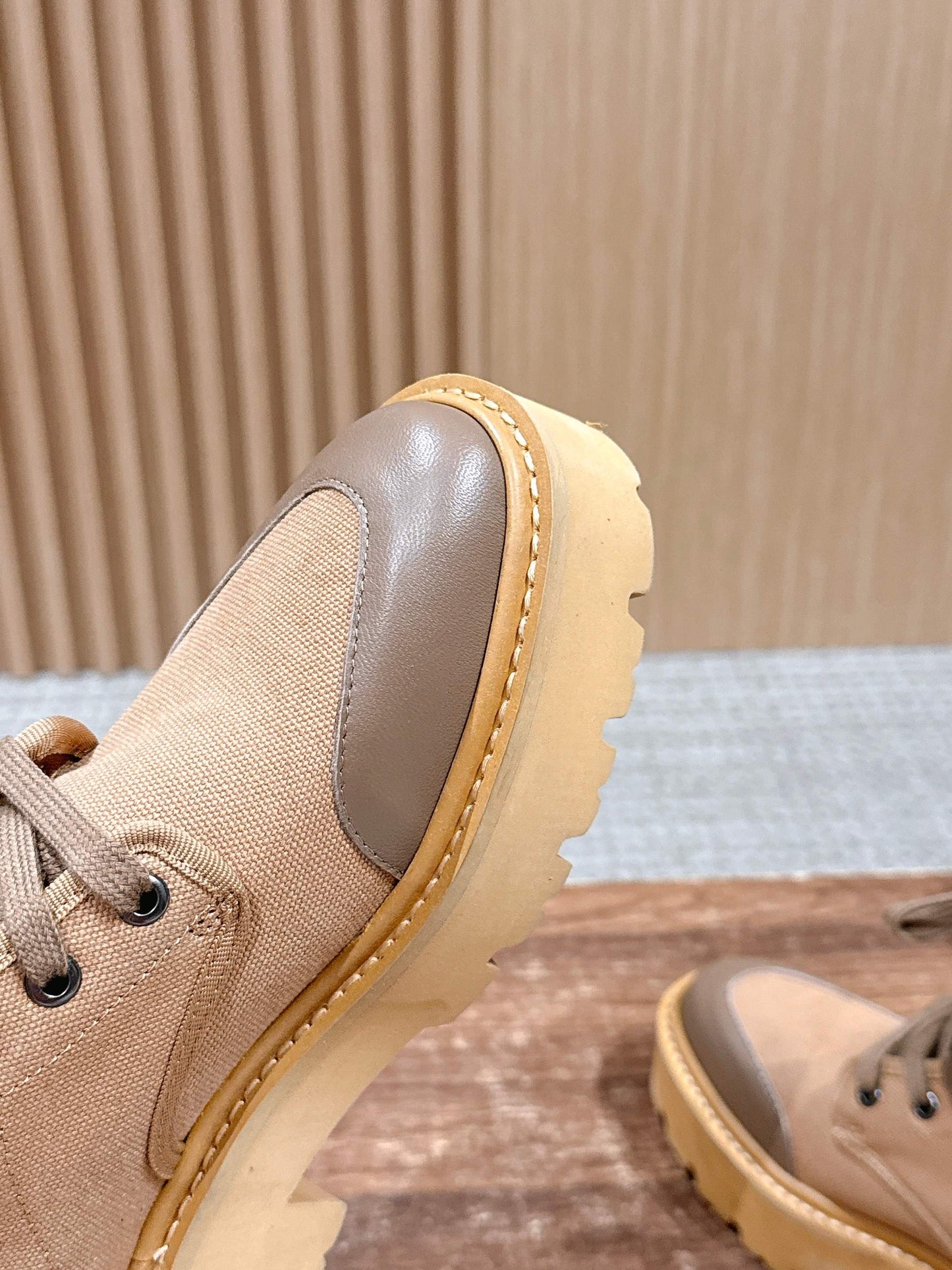 Celi 25fw combat boots