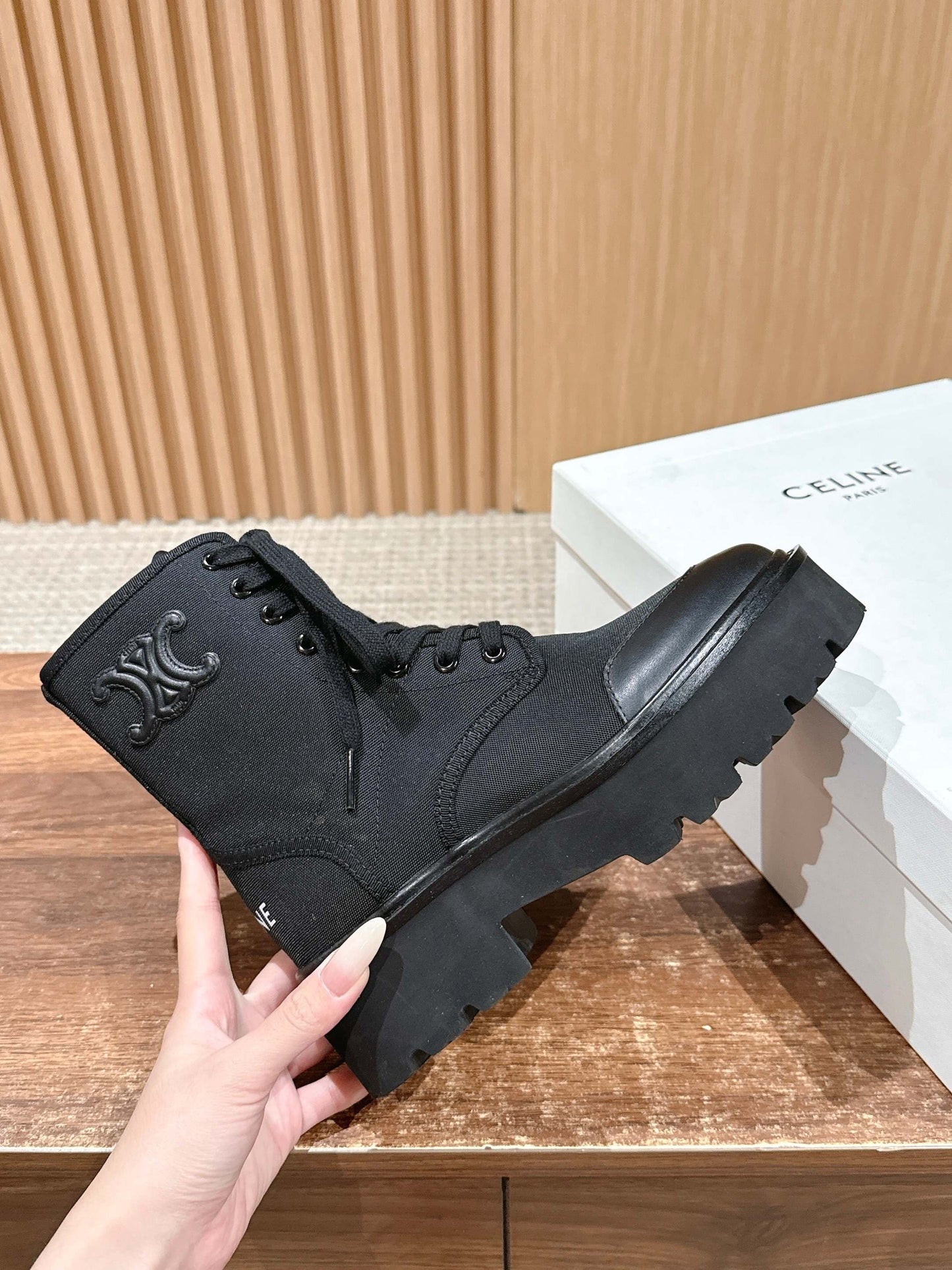 Celi 25fw combat boots