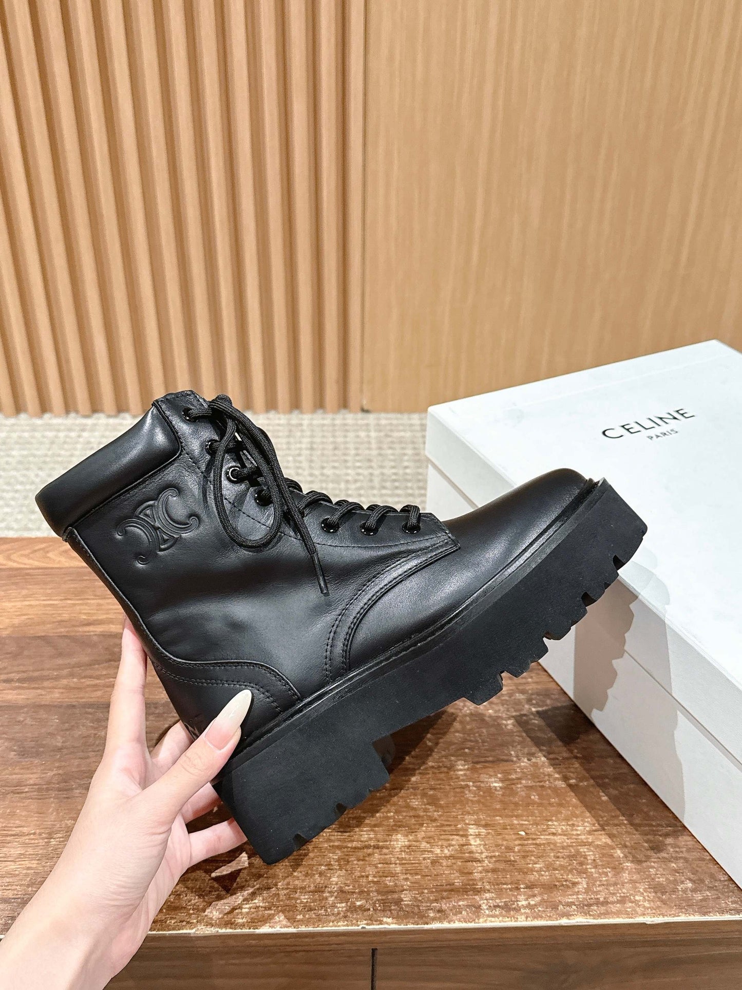 Celi 25fw combat boots