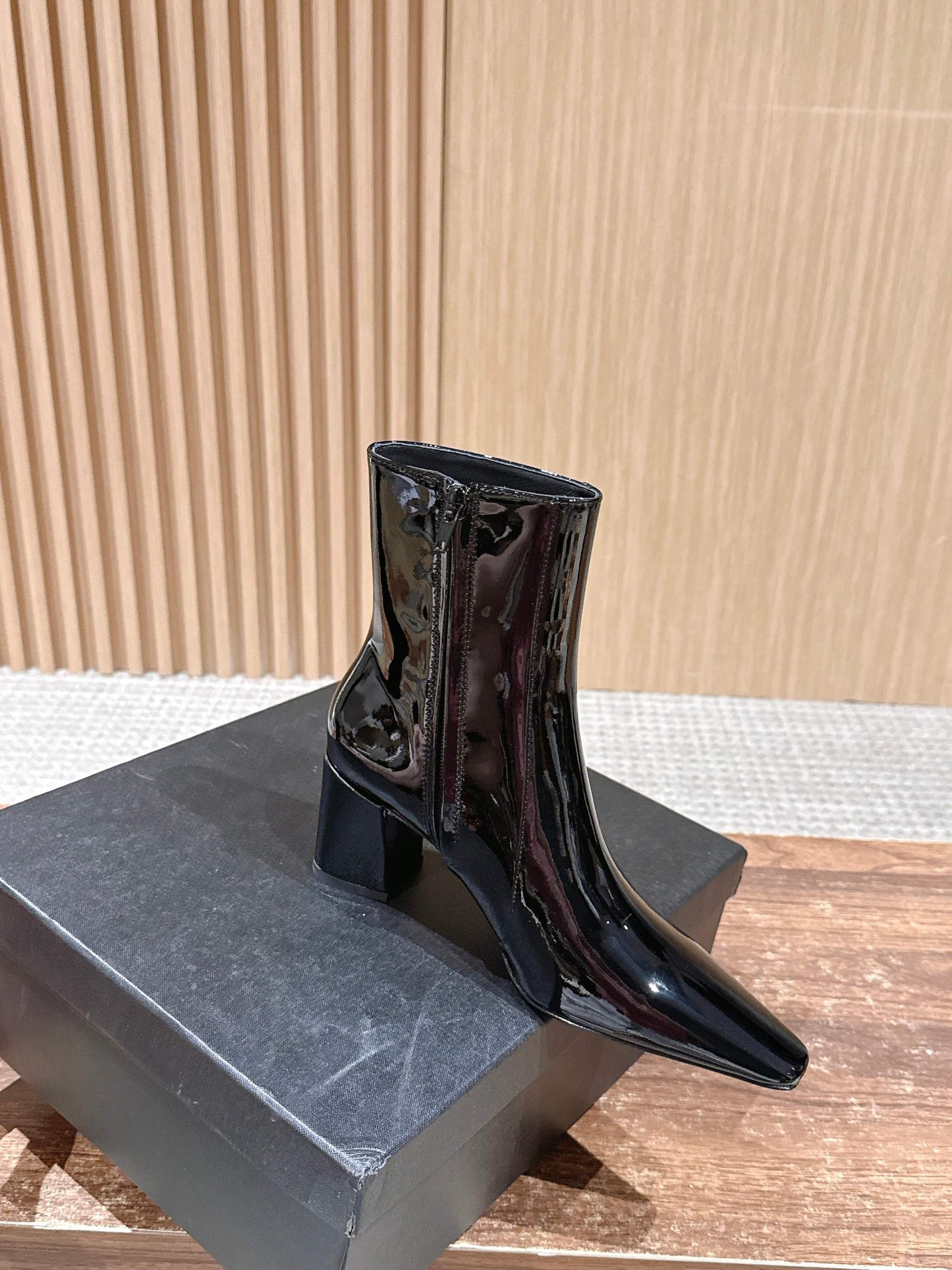 Sain 25fw ankle boots