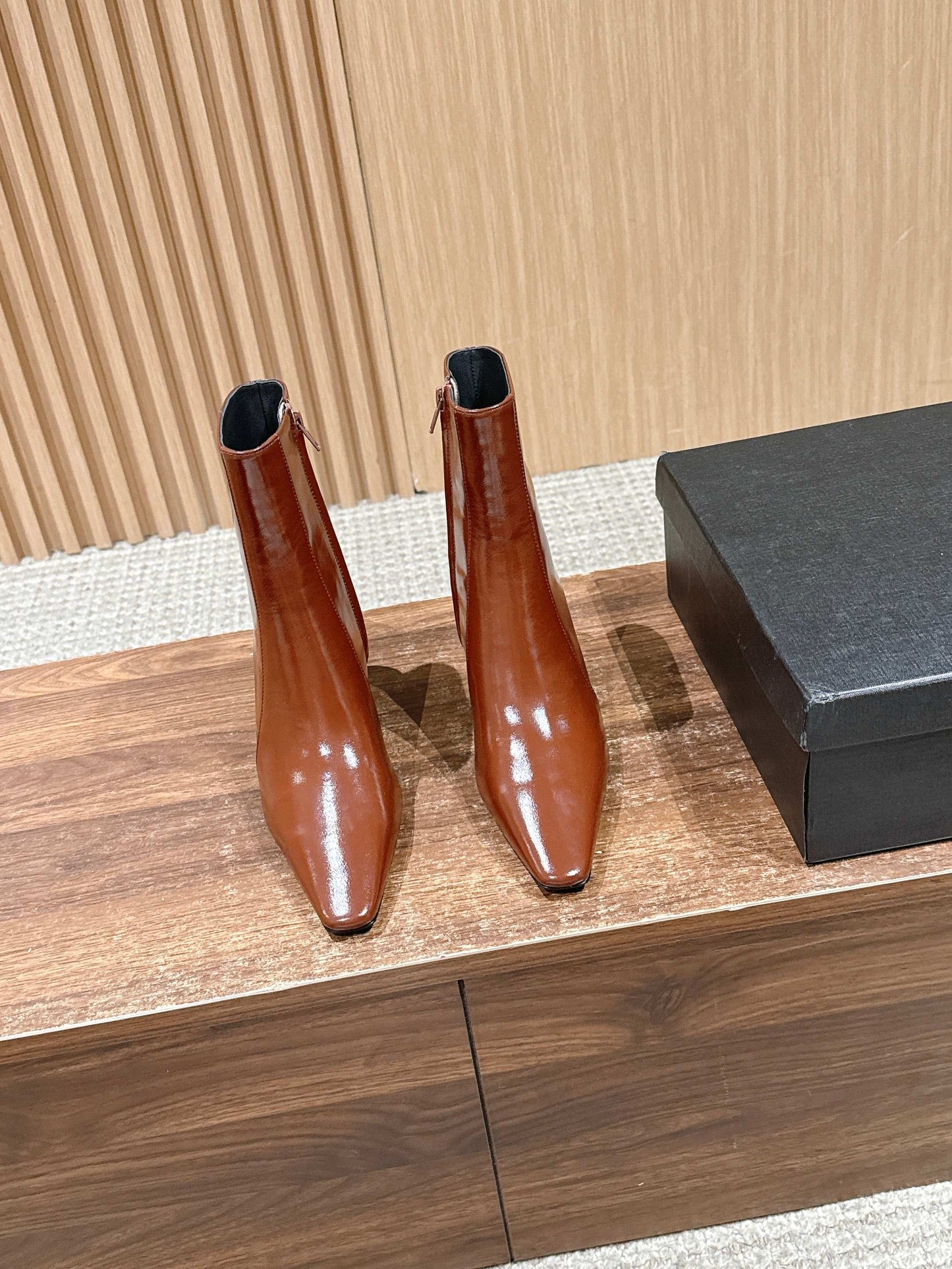 Sain 25fw ankle boots