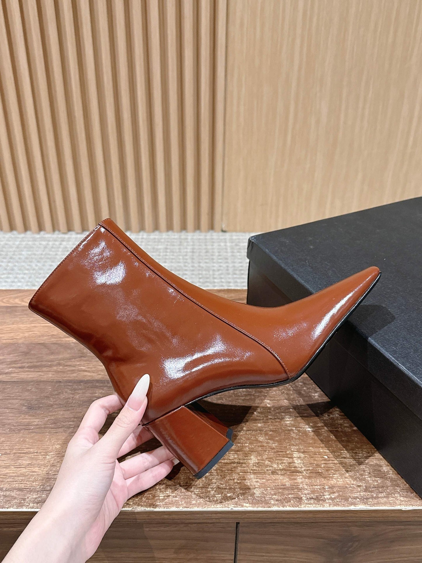 Sain 25fw ankle boots