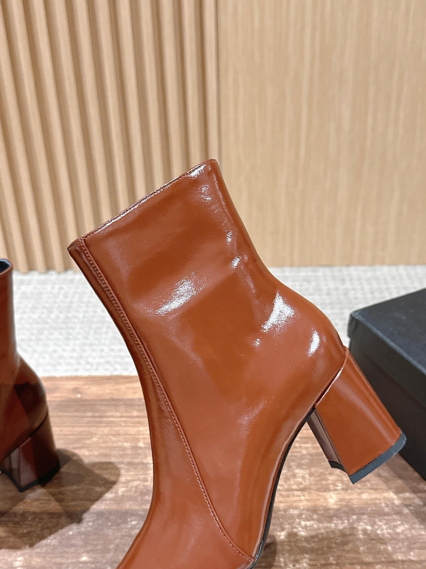 Sain 25fw ankle boots