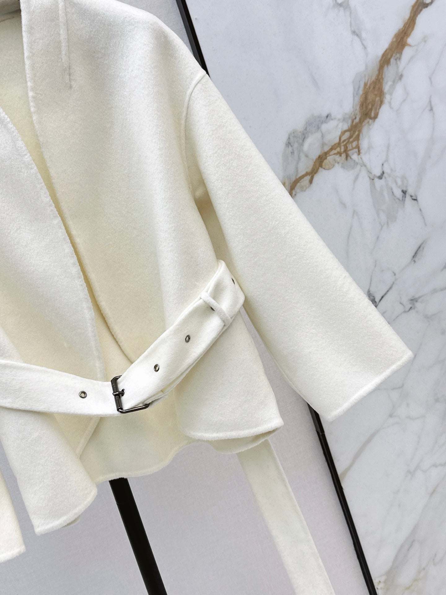 CD NEW Double-faced wool coat