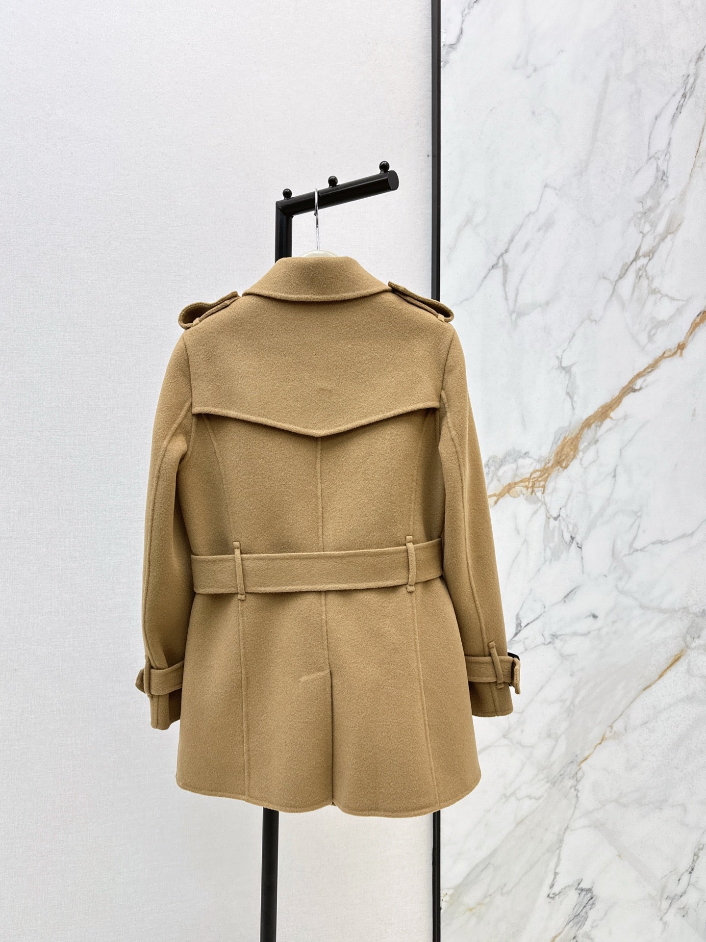 Bur NEW cashmere coat
