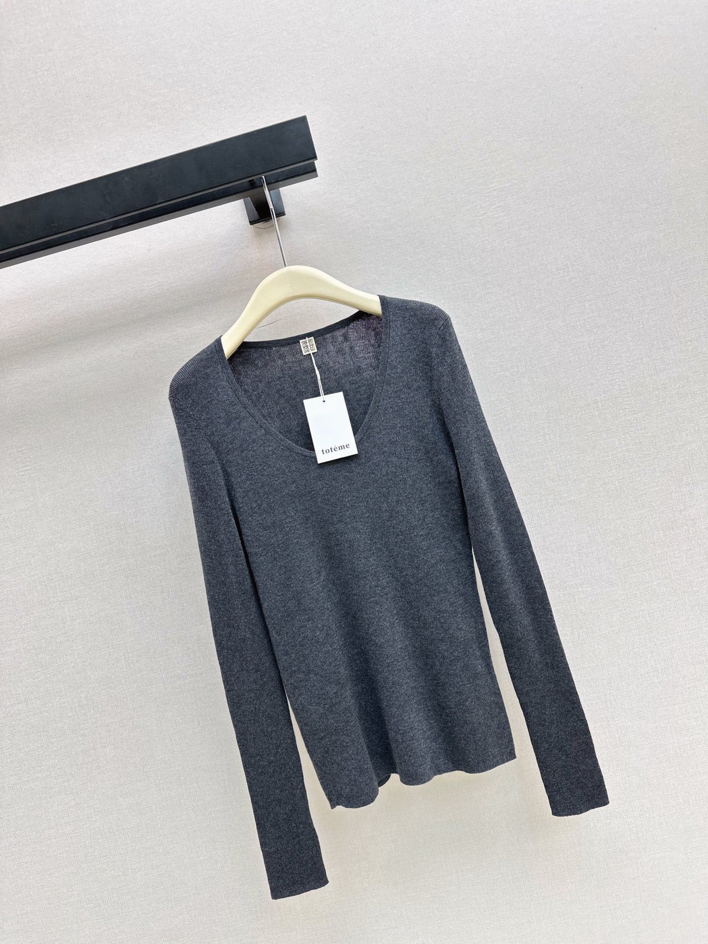 Thom NEW U-neck base layer