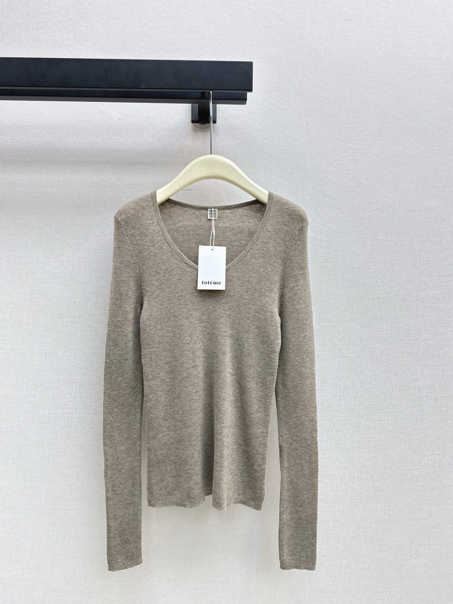 Thom NEW U-neck base layer