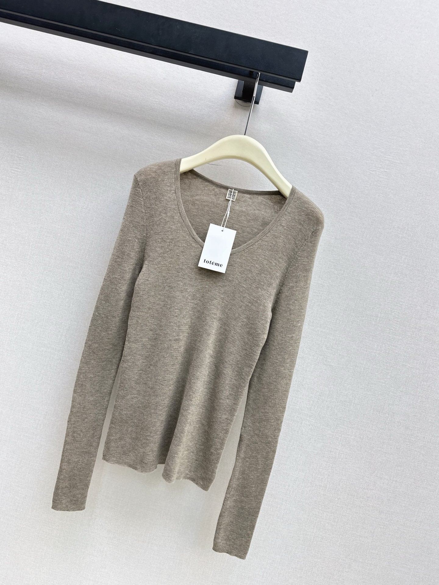 Thom NEW U-neck base layer