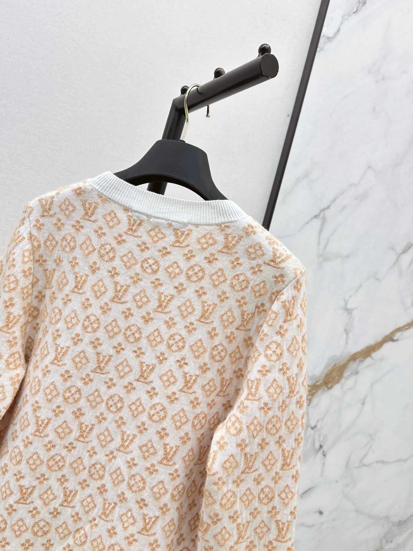 Louis NEW jacquard sweater