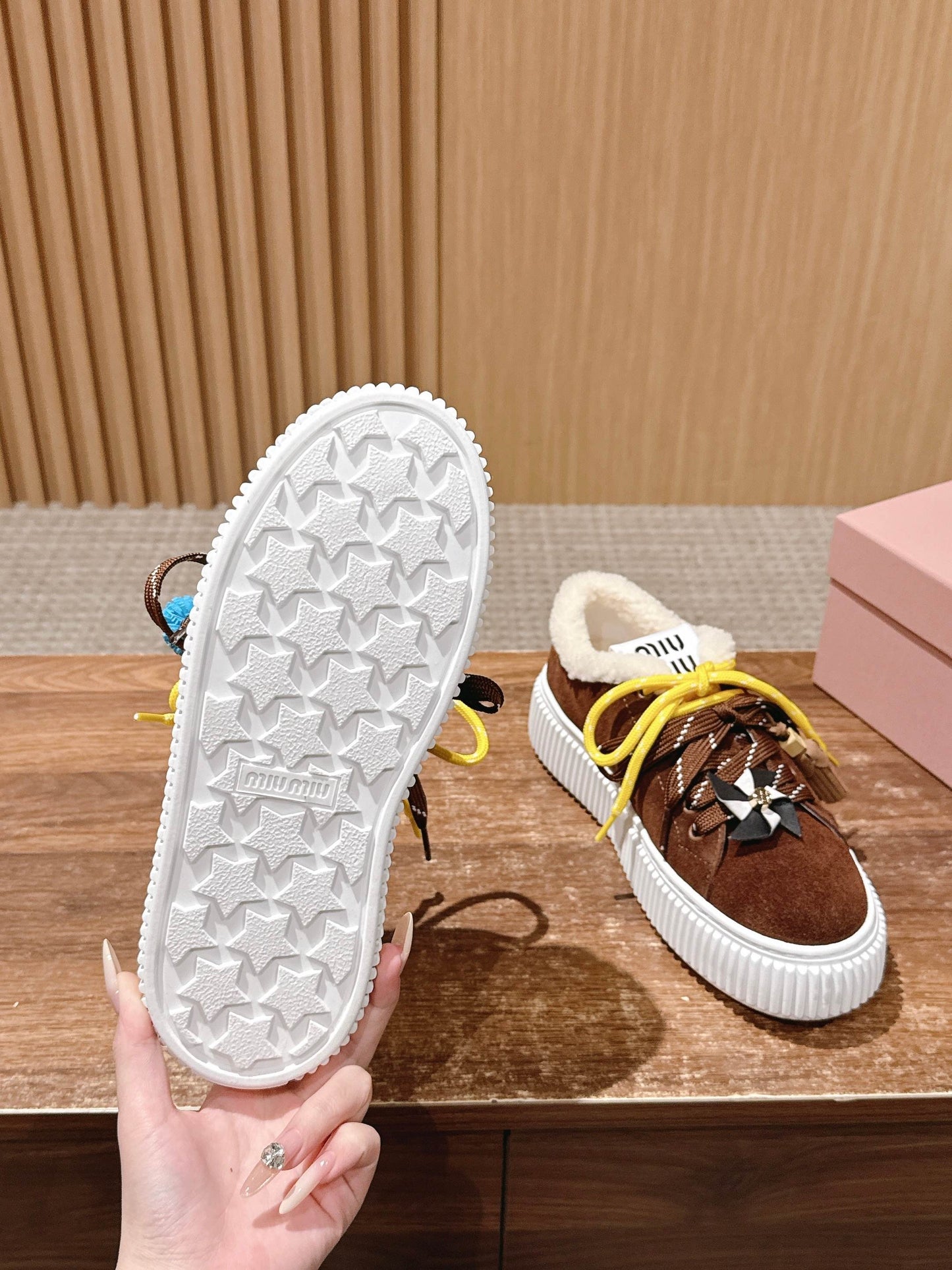 Miu 25fw fleece-lined casual shoes