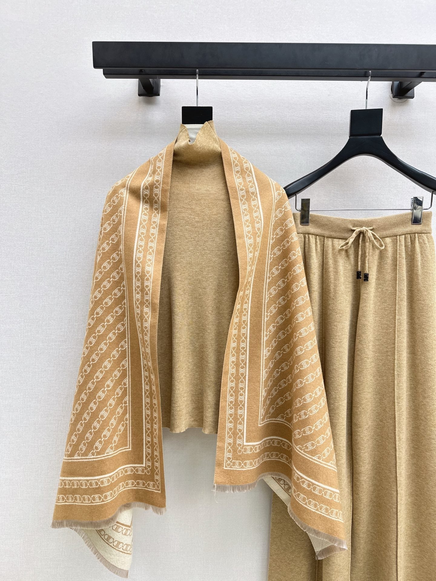 Ce1i NEW Knitted three-piece set