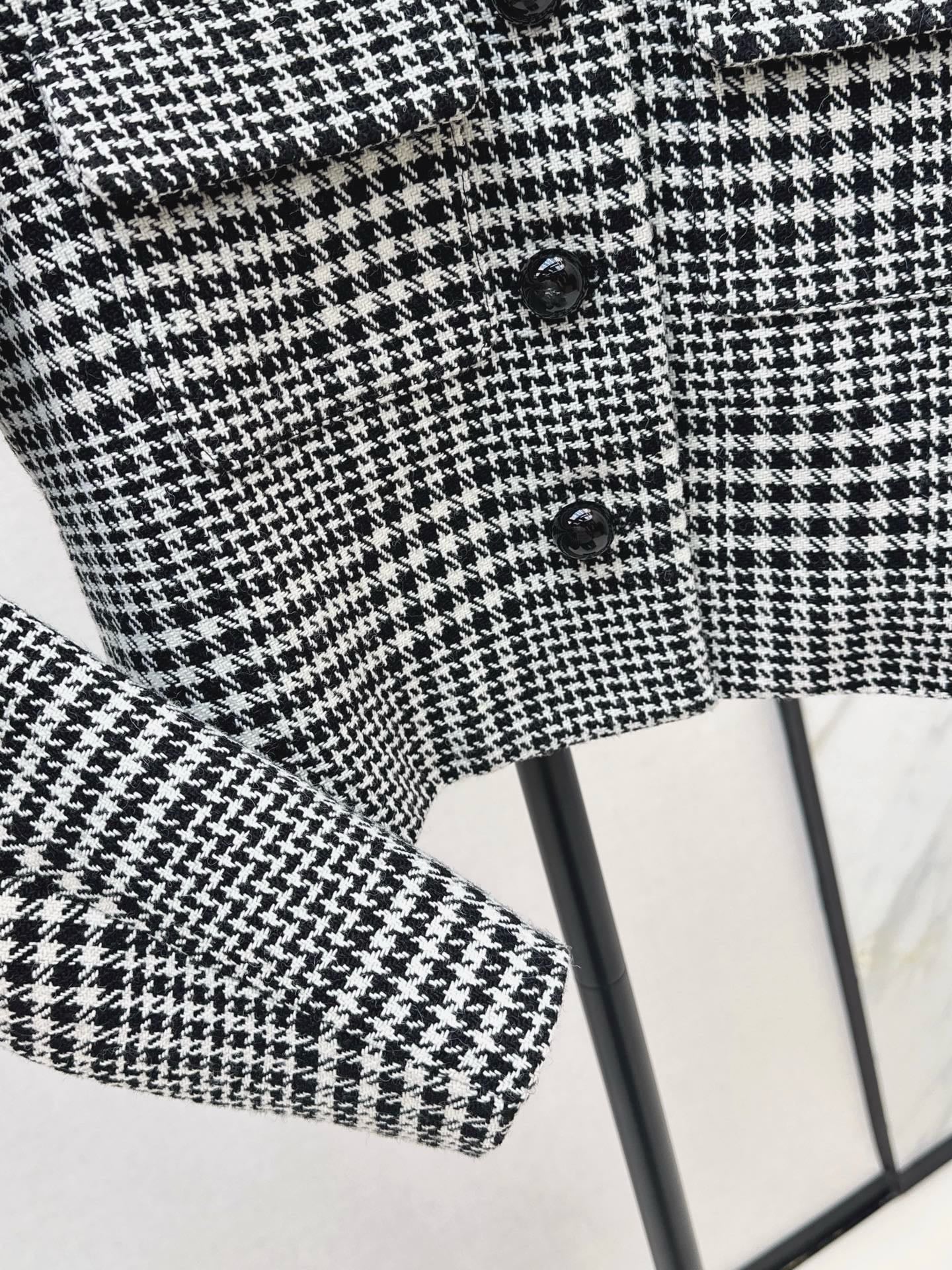 Sp NEW houndstooth coat