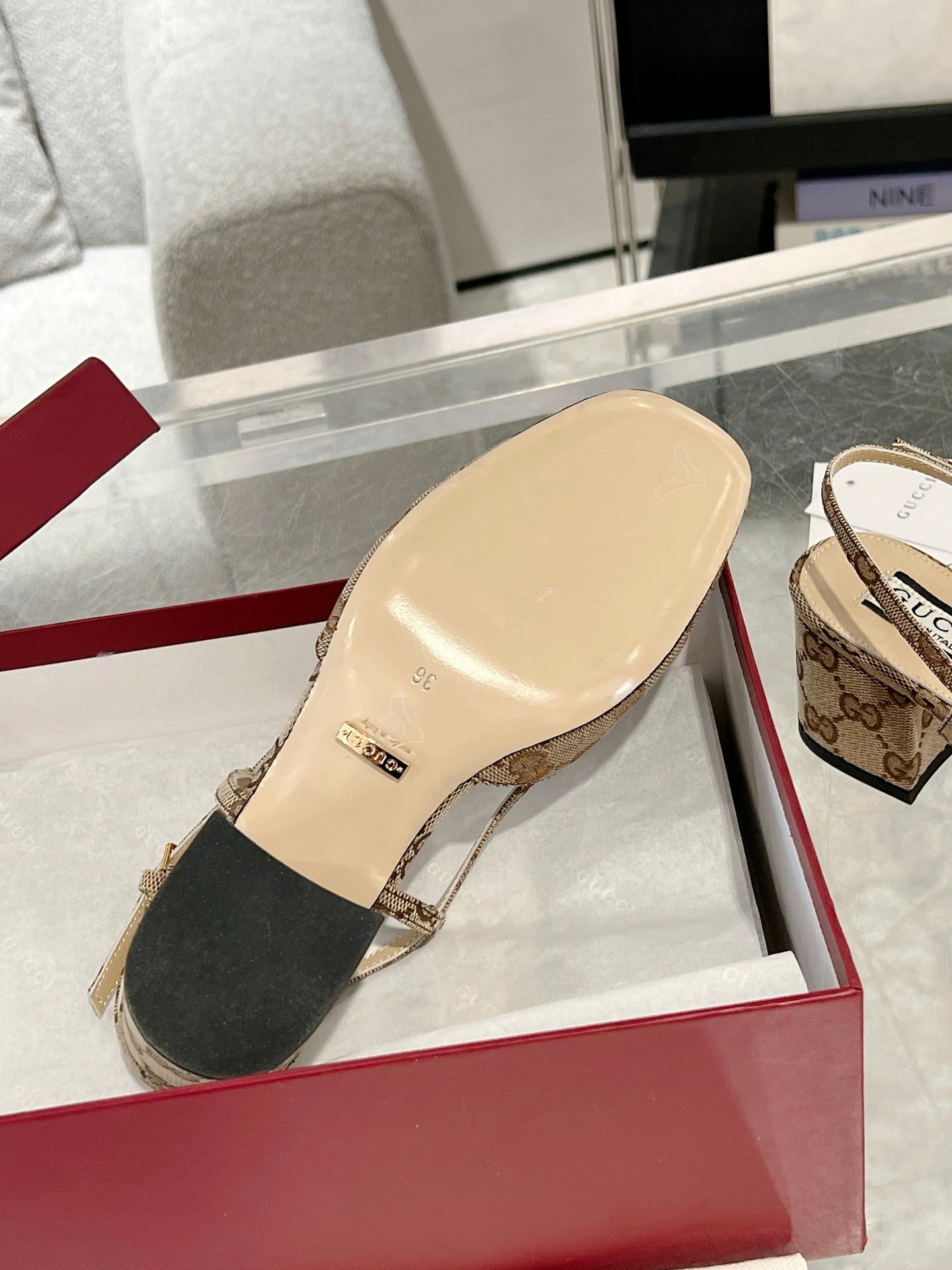 Gucc 25fw slingback chunky heels