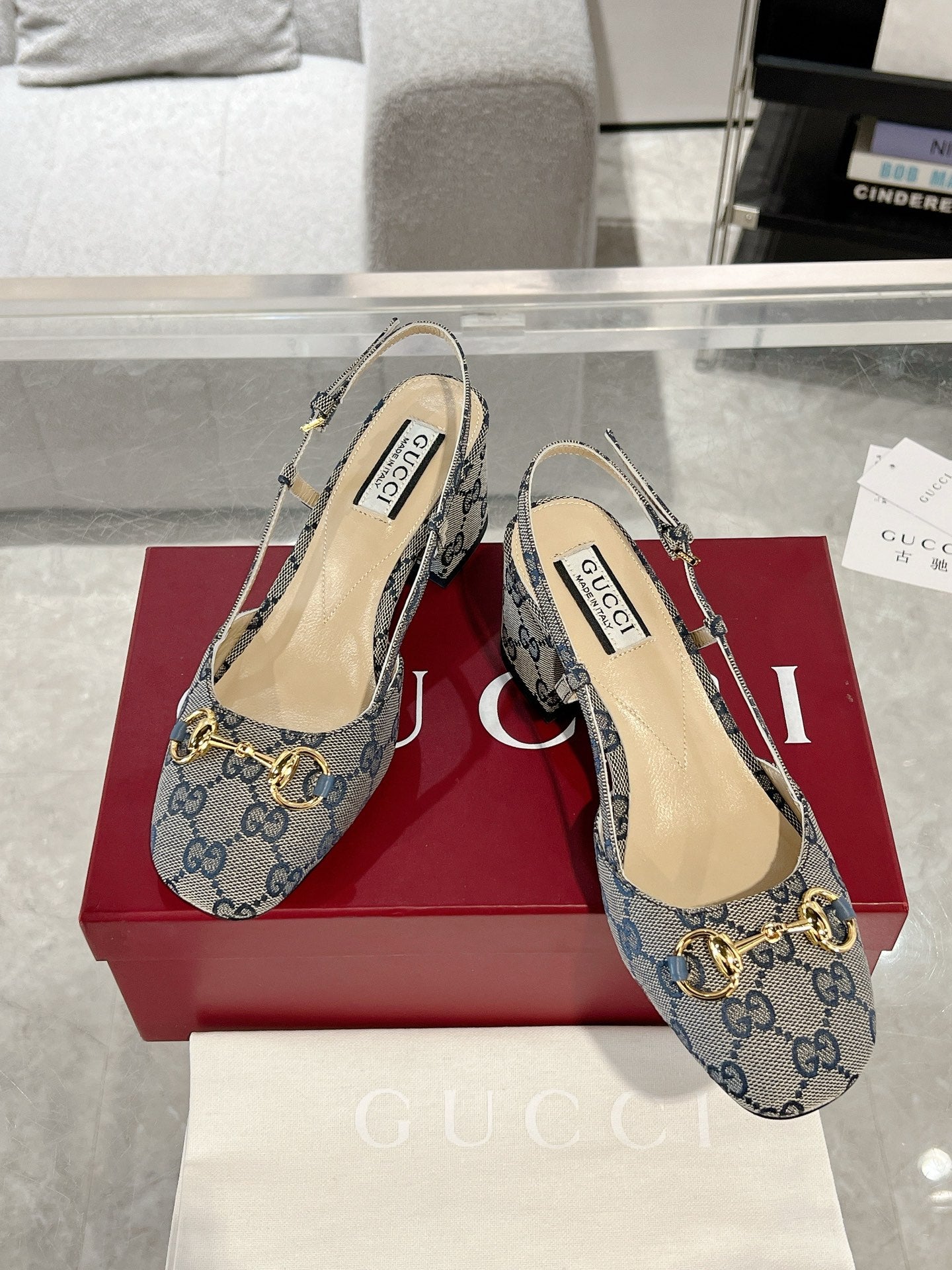 Gucc 25fw slingback chunky heels