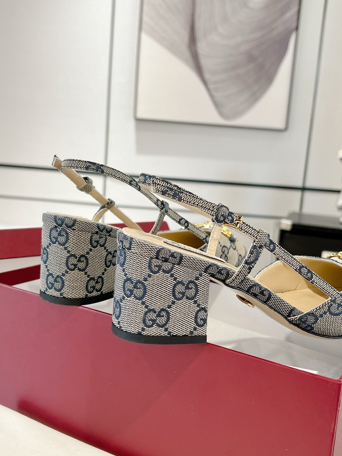 Gucc 25fw slingback chunky heels