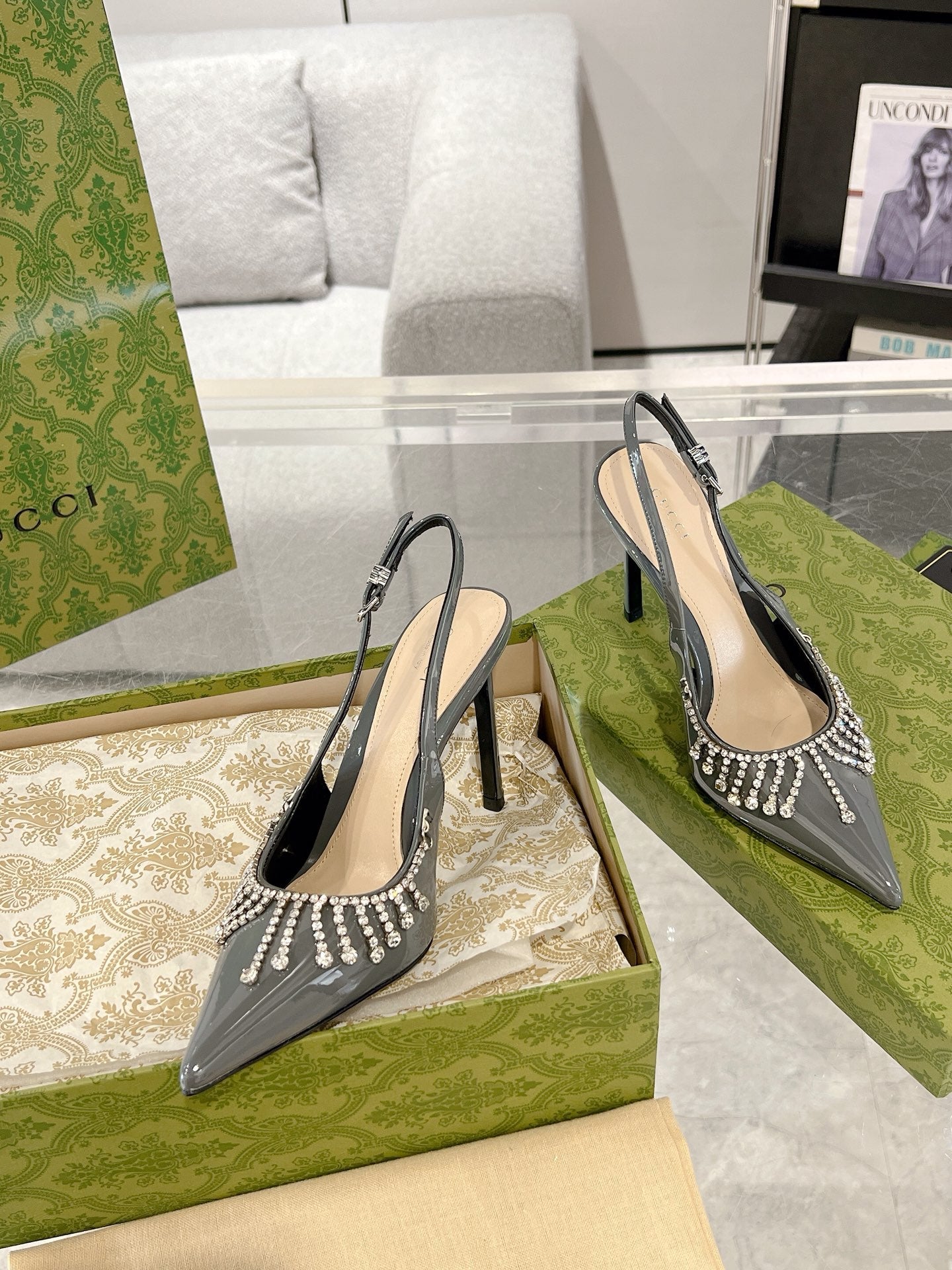 Gucc 25fw rhinestones slingback heels