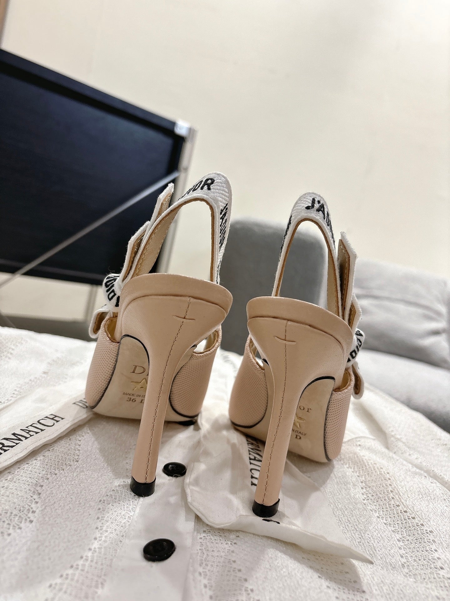 CD 25fw slingback heels