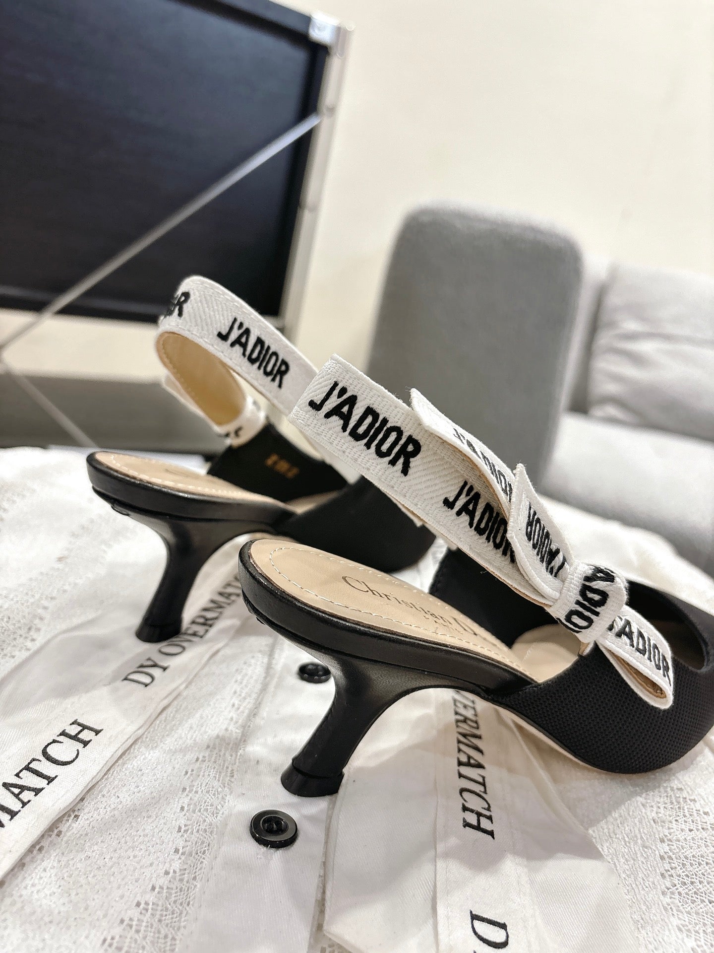 CD 25fw kitten slingback heels