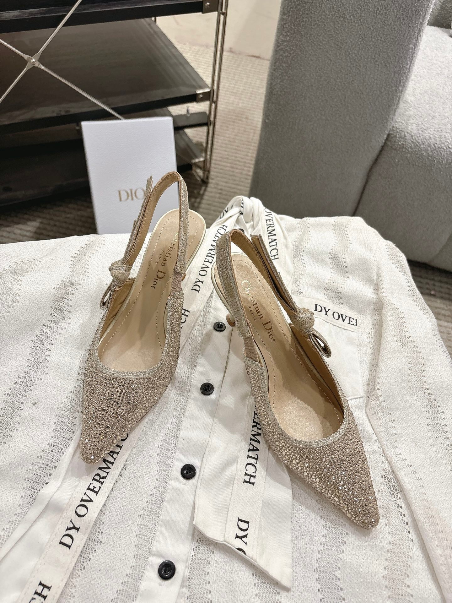 CD 25fw rhinestone kitten slingback heels