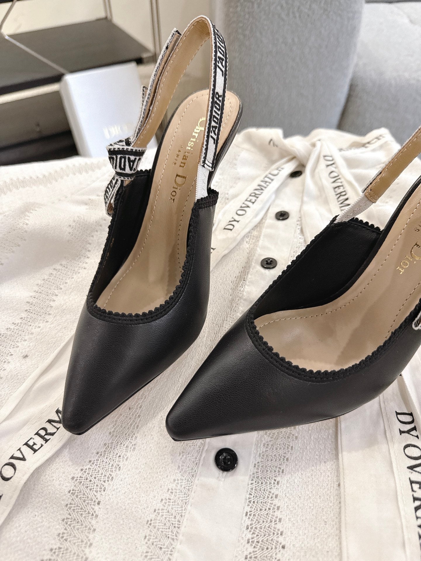 CD 25fw  slingback heels