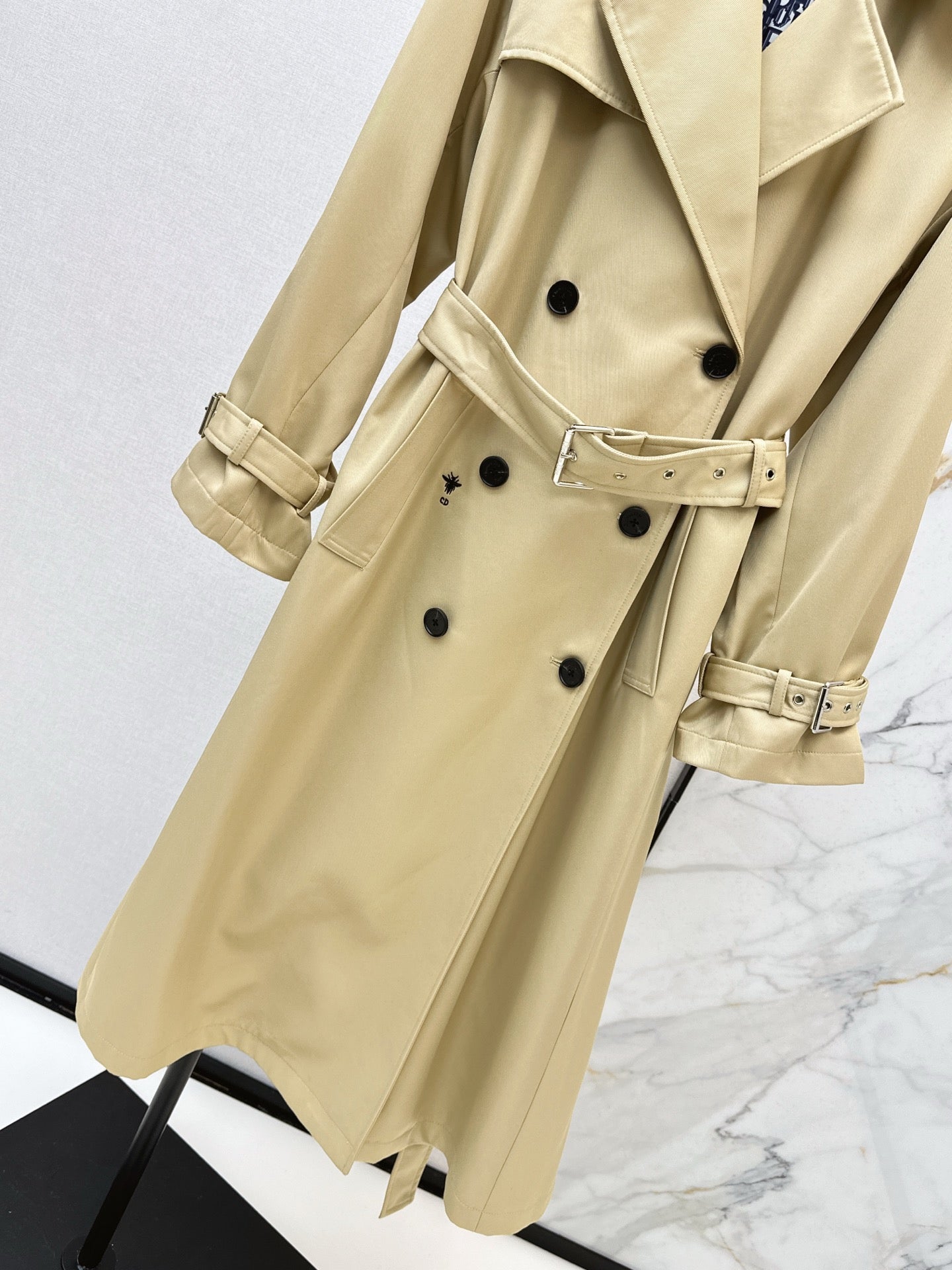 CD NEW Trench coat
