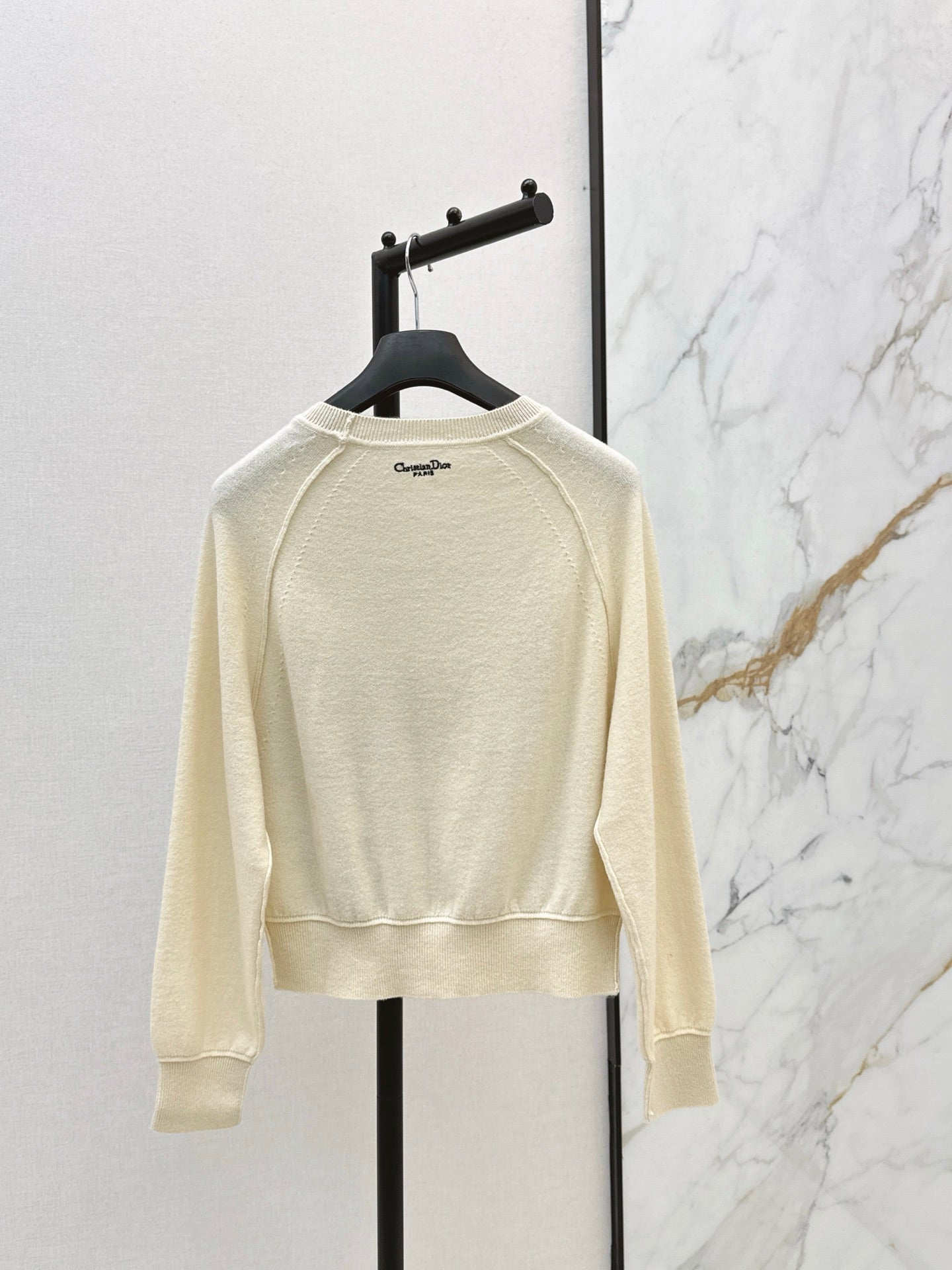 CD NEW Cashmere sweater