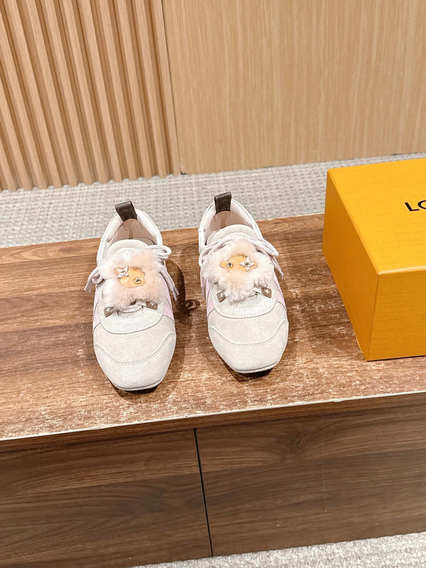 Loui 25fw sneaker