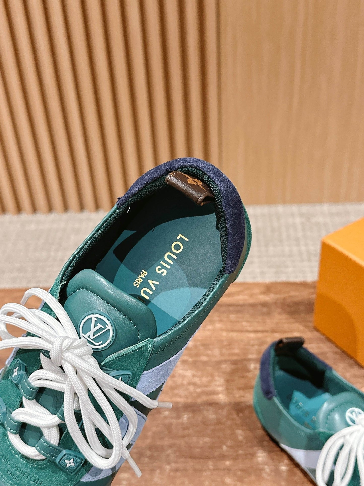 Loui 25fw sneaker
