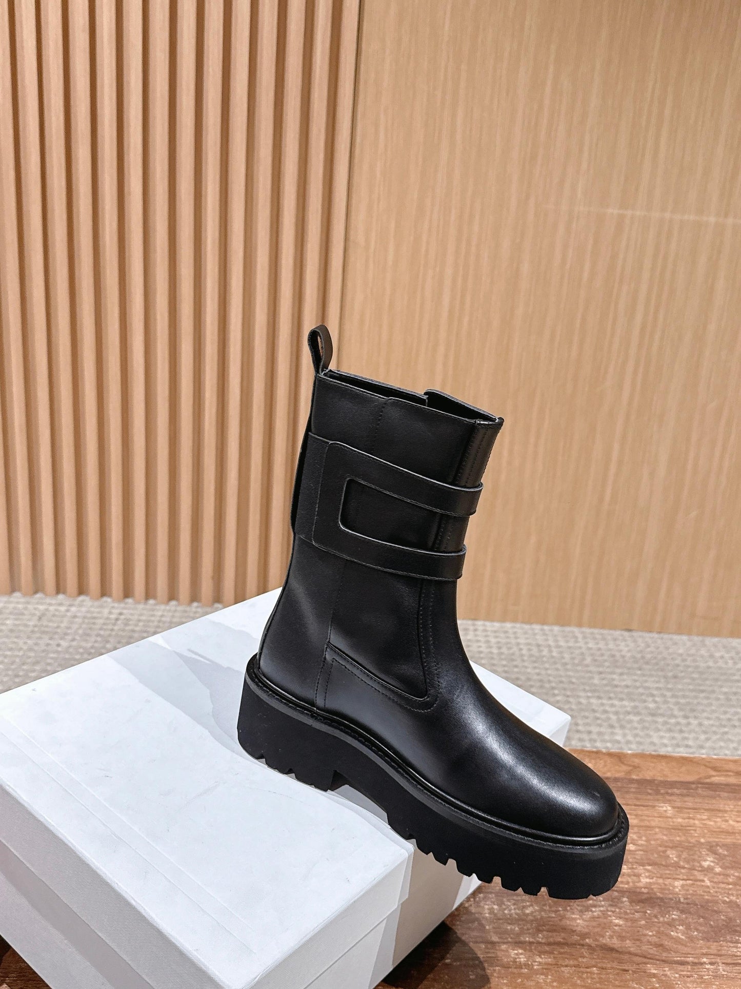 Celi 25fw boots