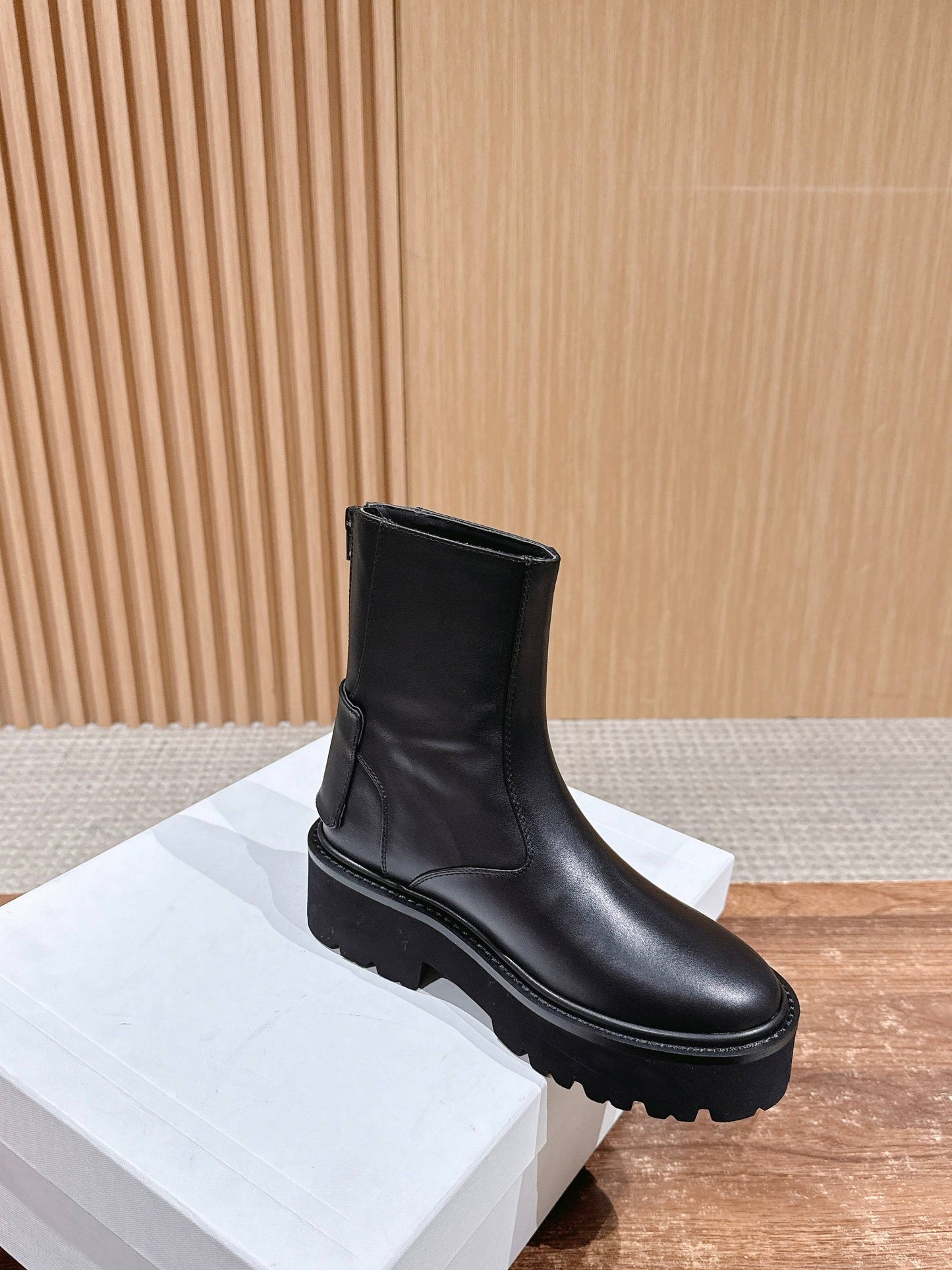 Celi 25fw ankle boots