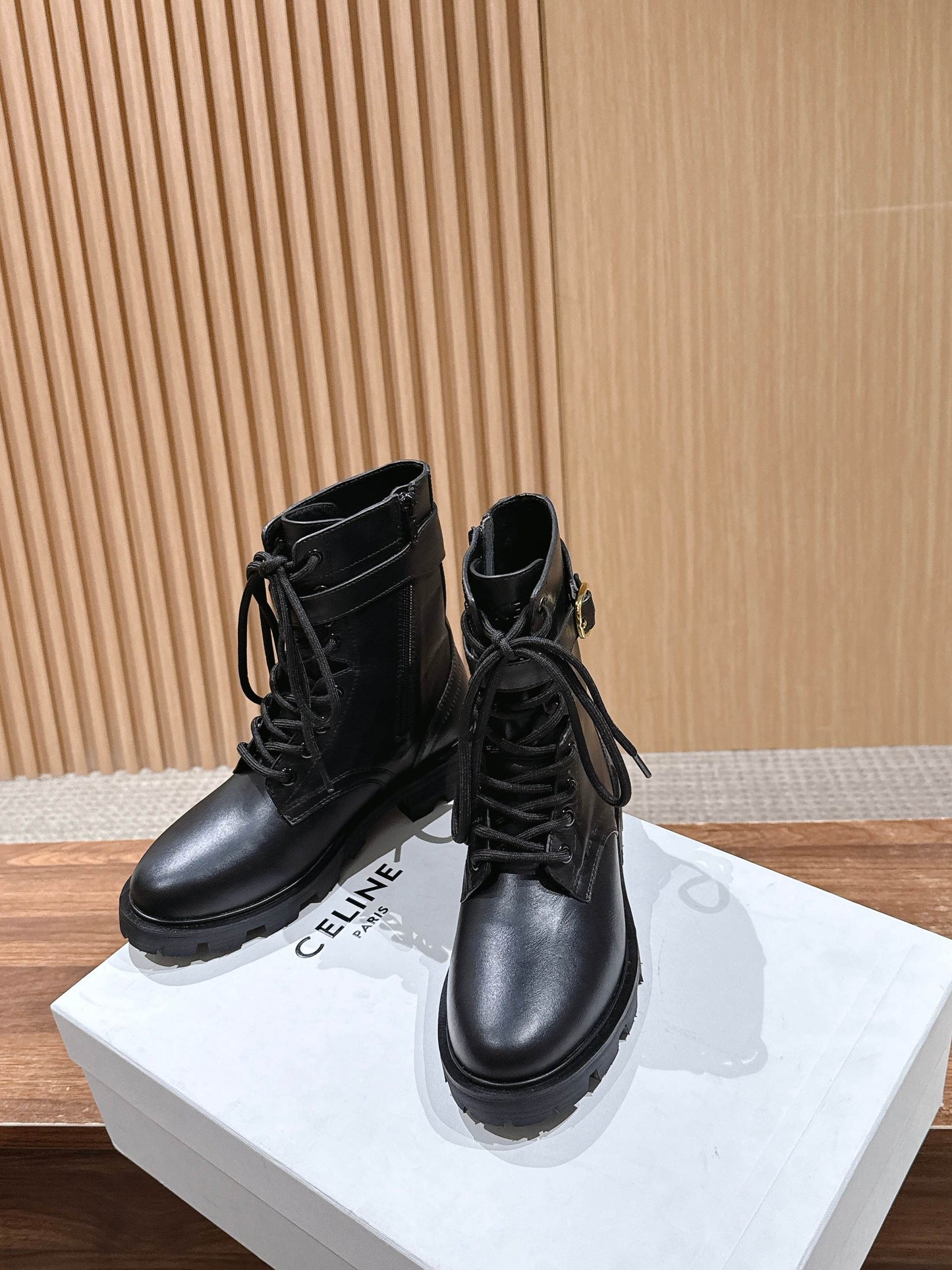 Celi 25fw combat boots