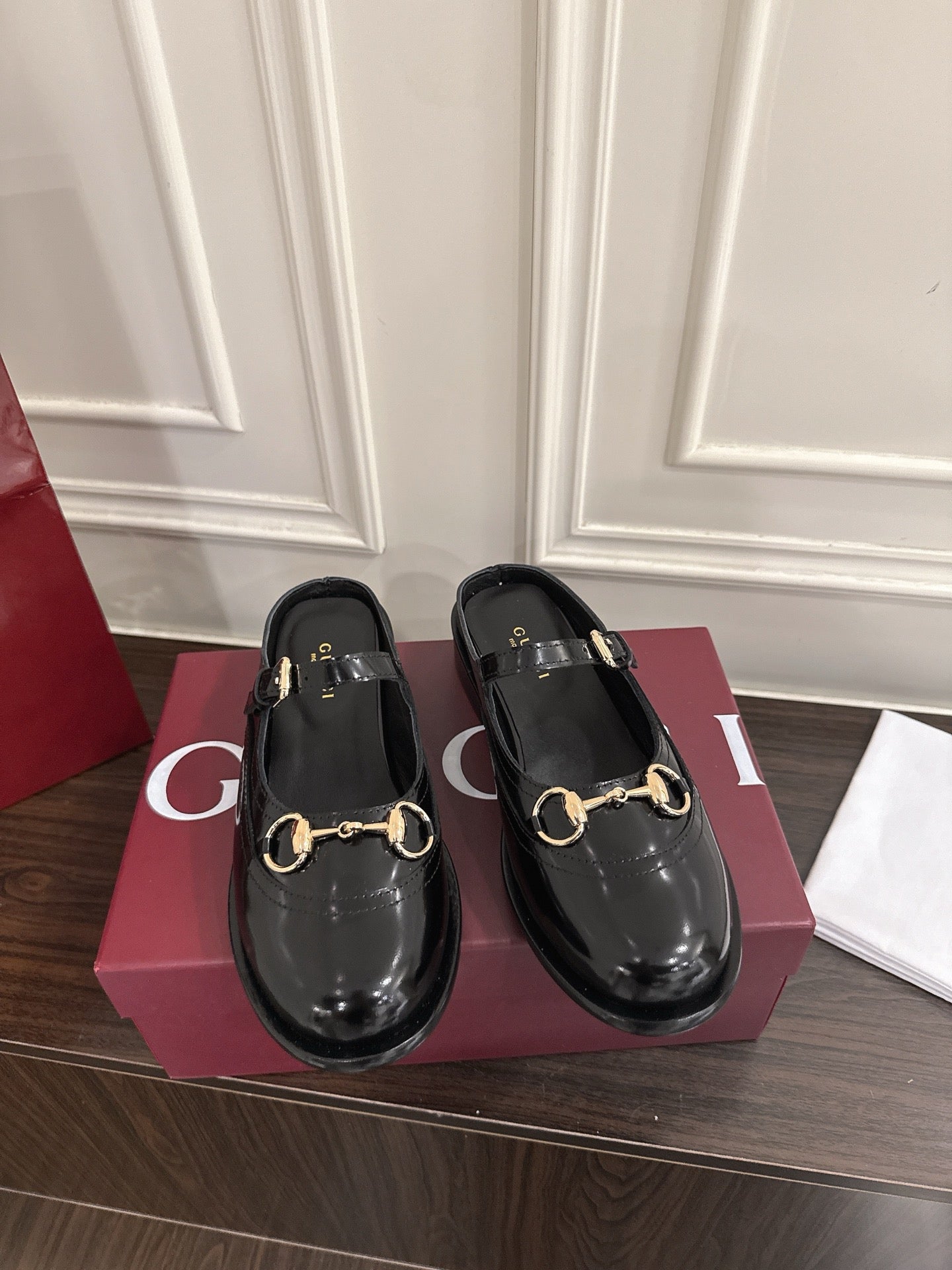 Guc 25fw mary jane mules shoes