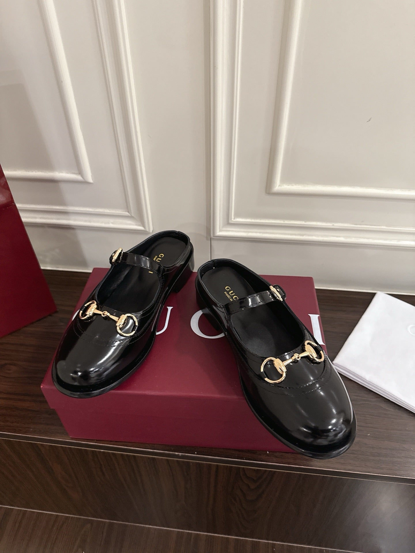 Guc 25fw mary jane mules shoes