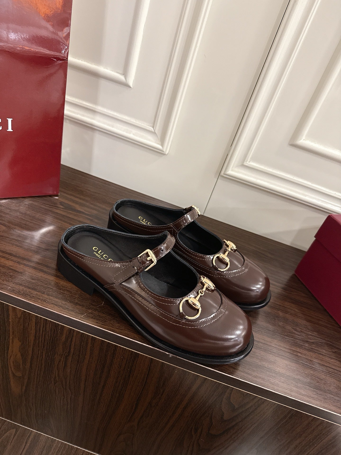 Guc 25fw mary jane mules shoes