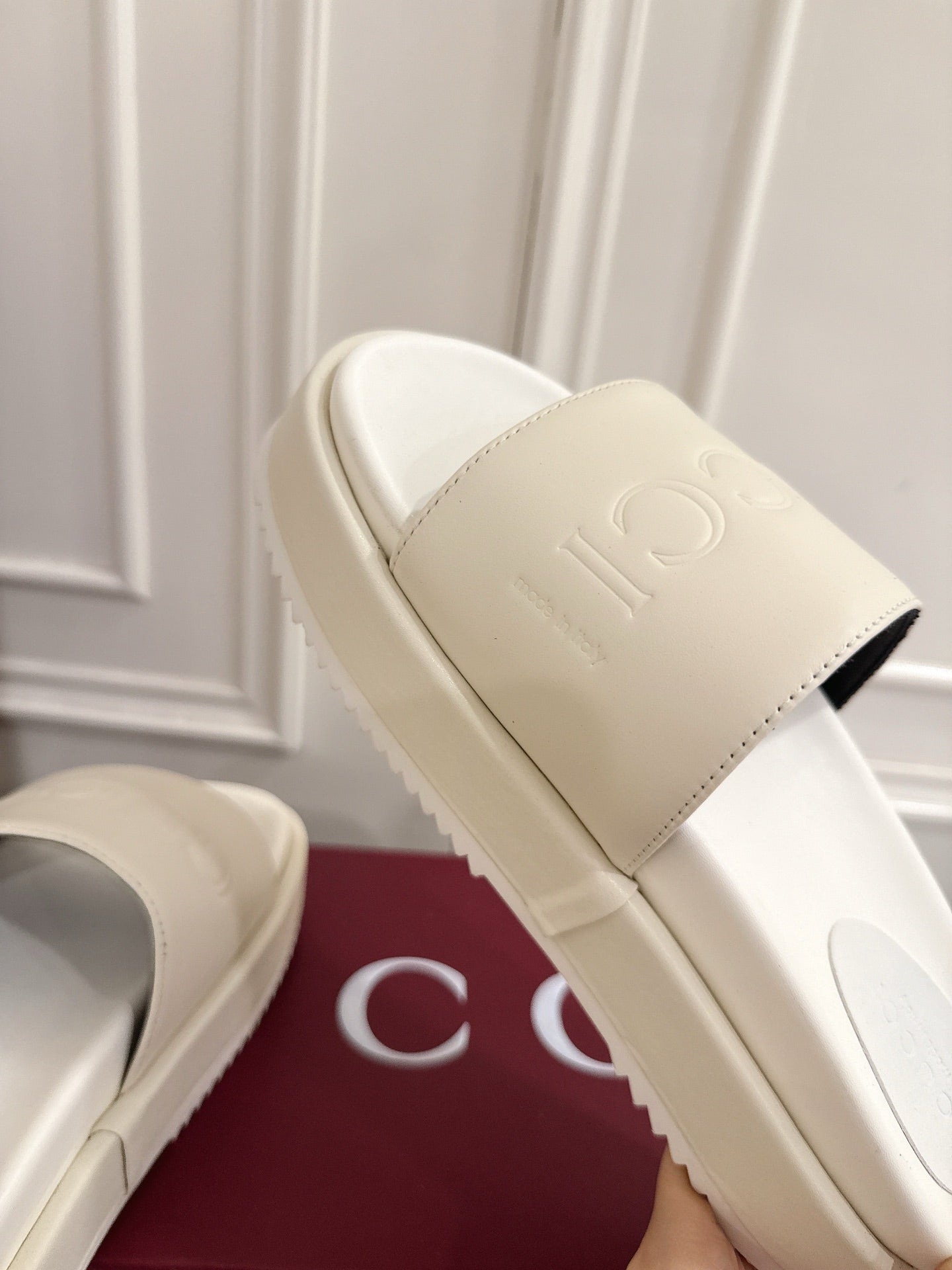 Guc 25fw thick slides