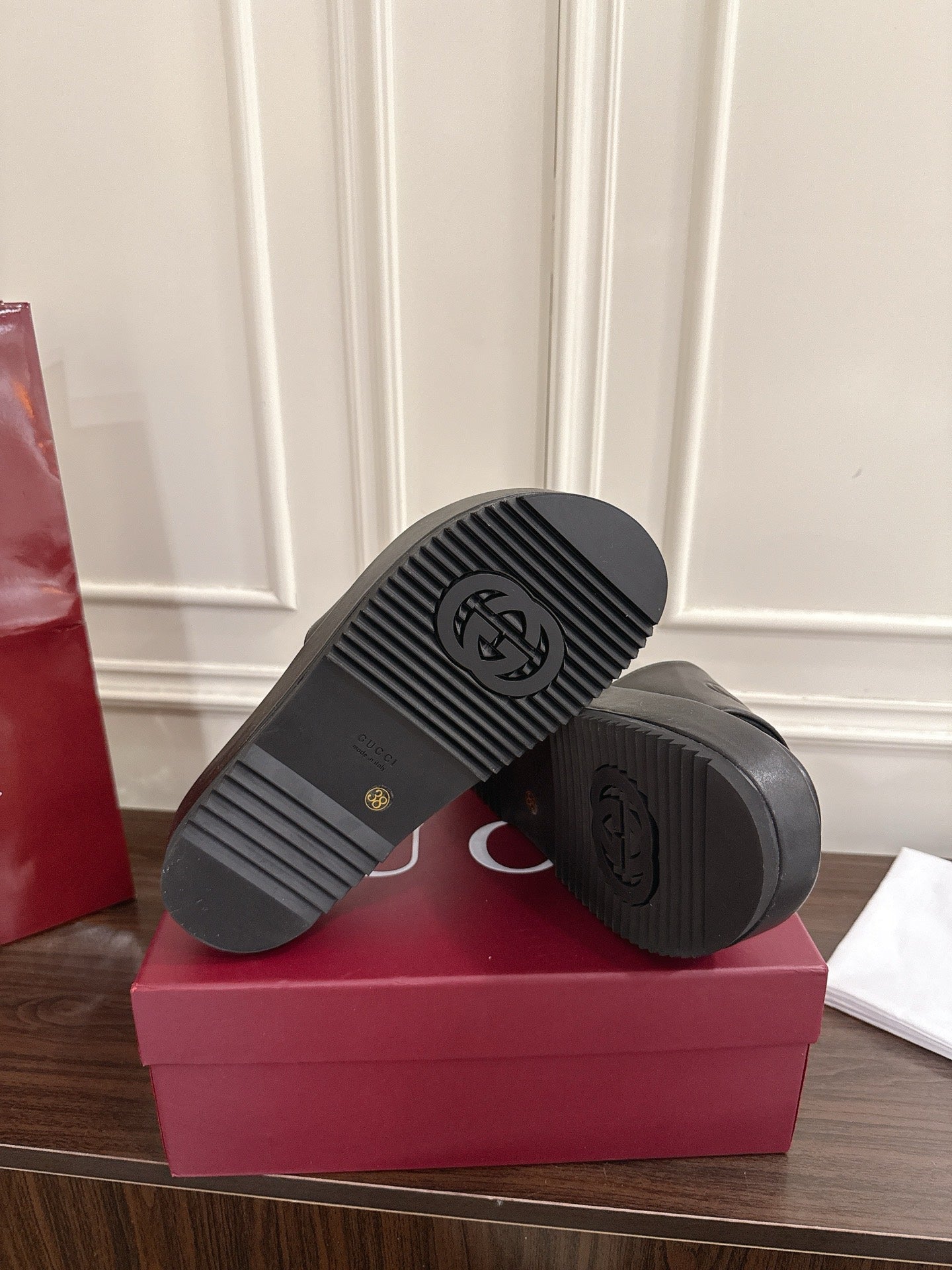 Guc 25fw thick slides