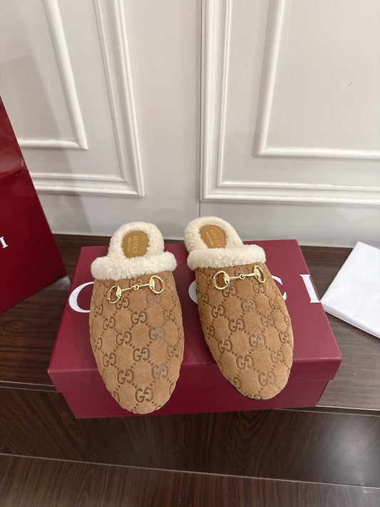 Guc 25fw mules shoes