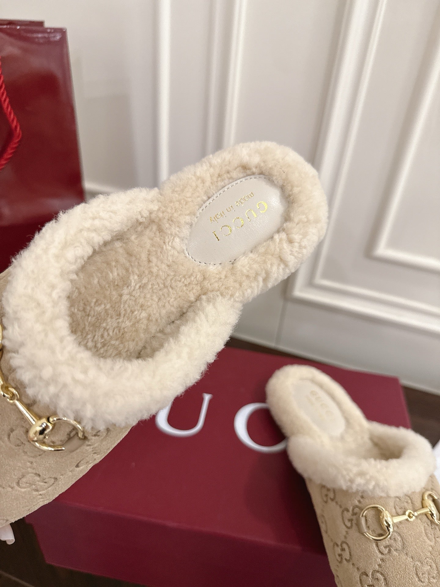 Guc 25fw mules shoes