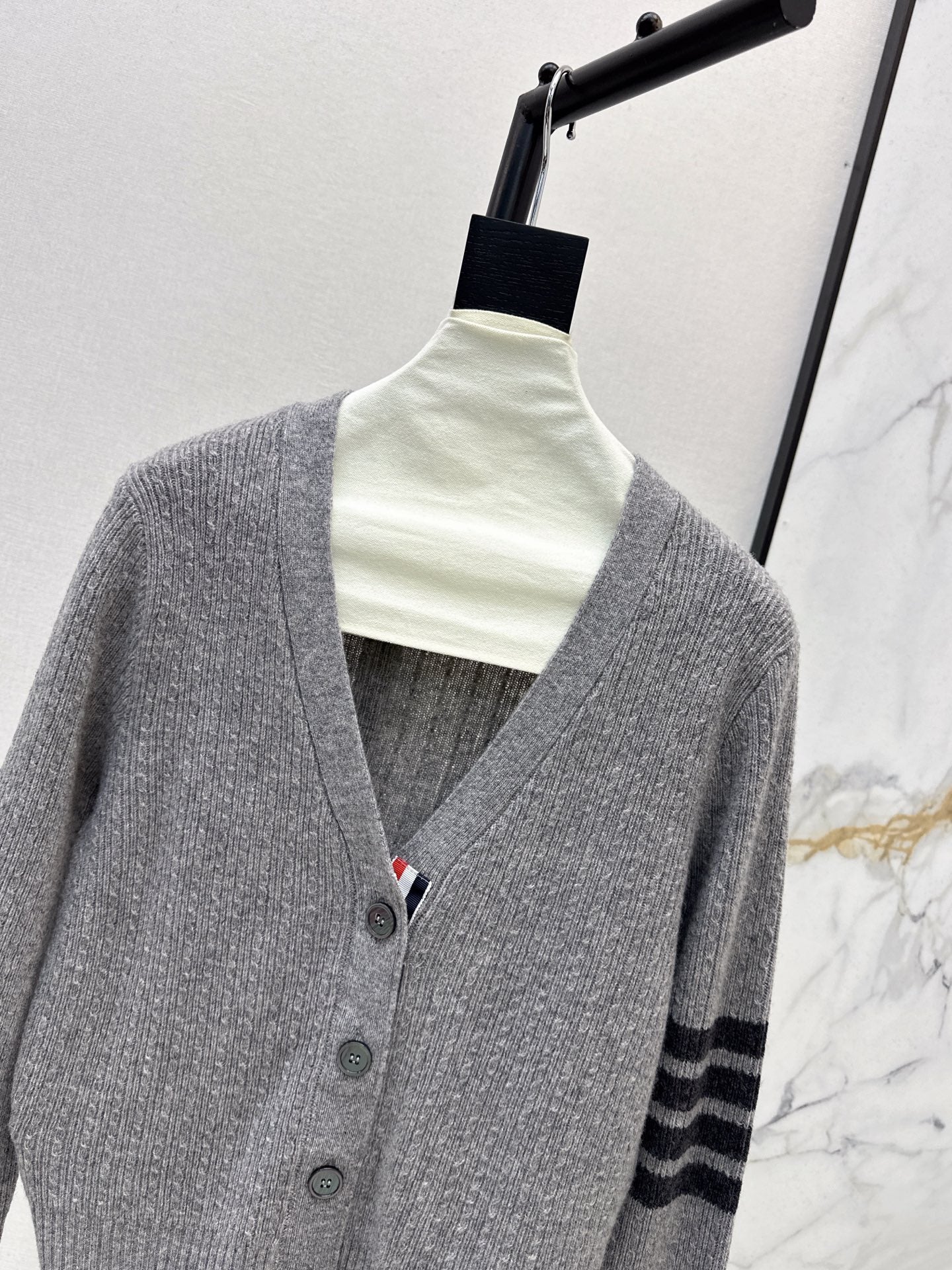 Thom NEW V-neck wool cardigan