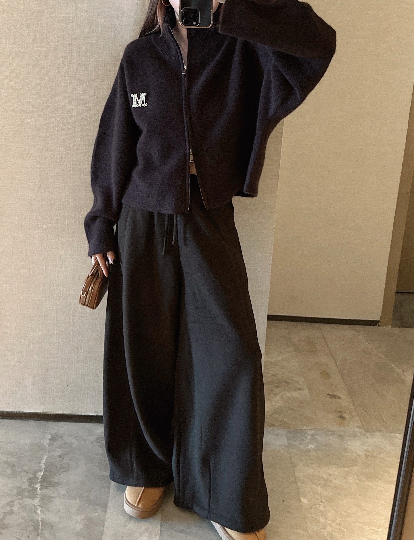 Brune NEW Straight pants