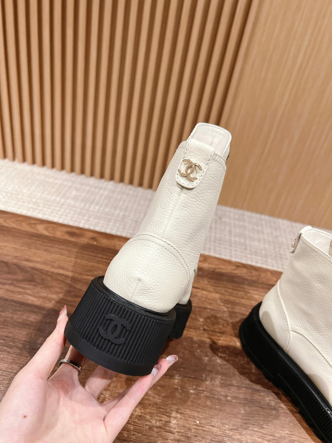 Chan 25fw ankle boots