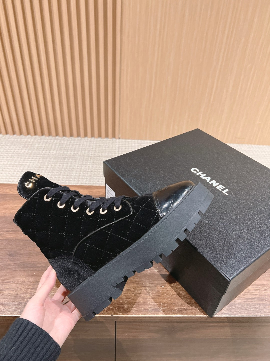 Chan 25fw ankle boots