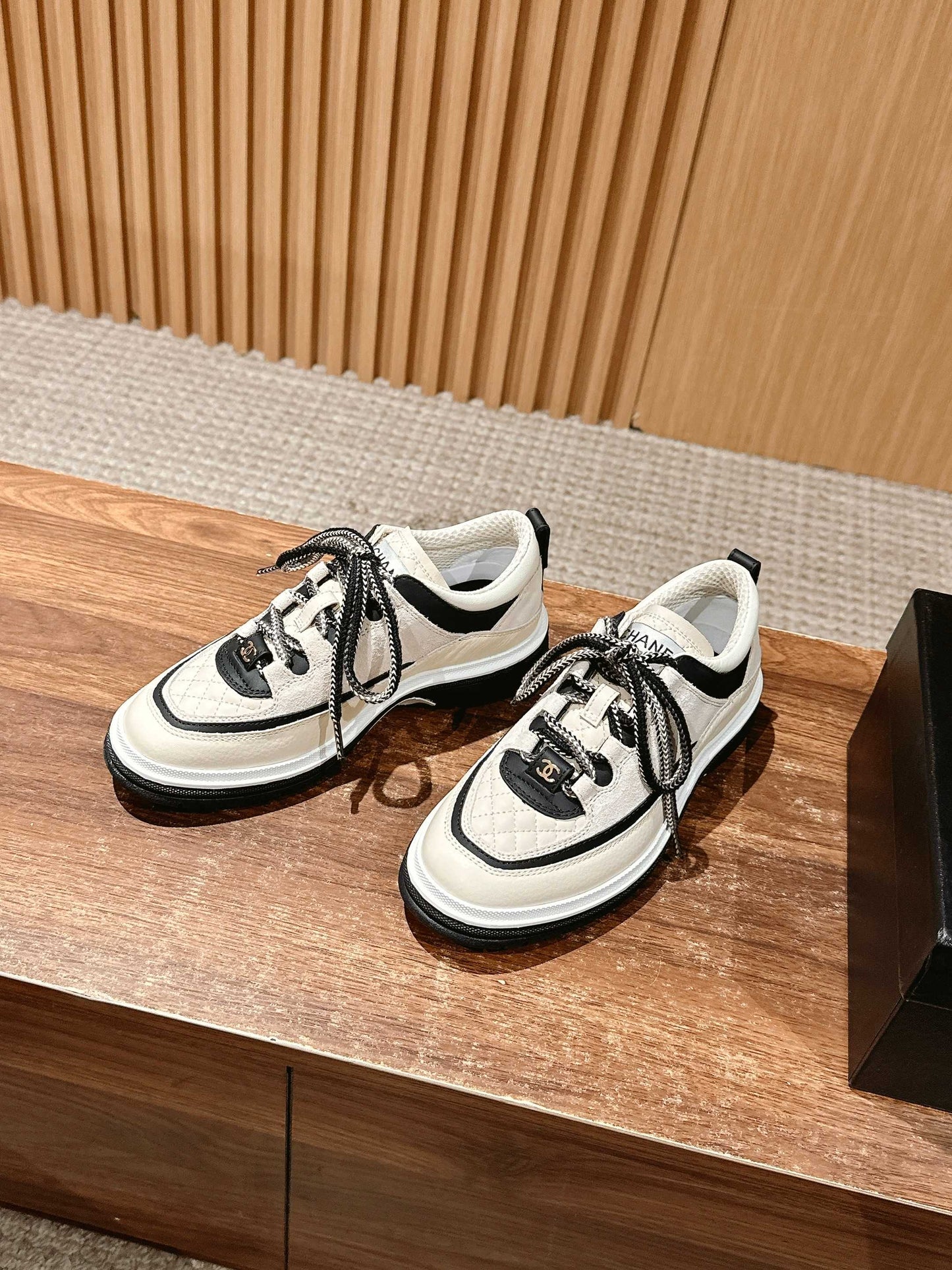 Chan 25fw sneaker