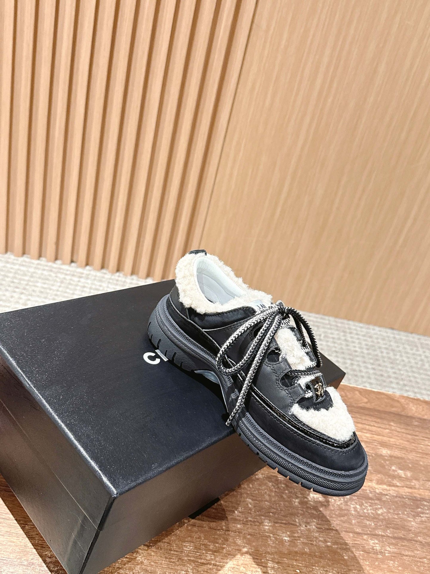 Chan 25fw sneaker