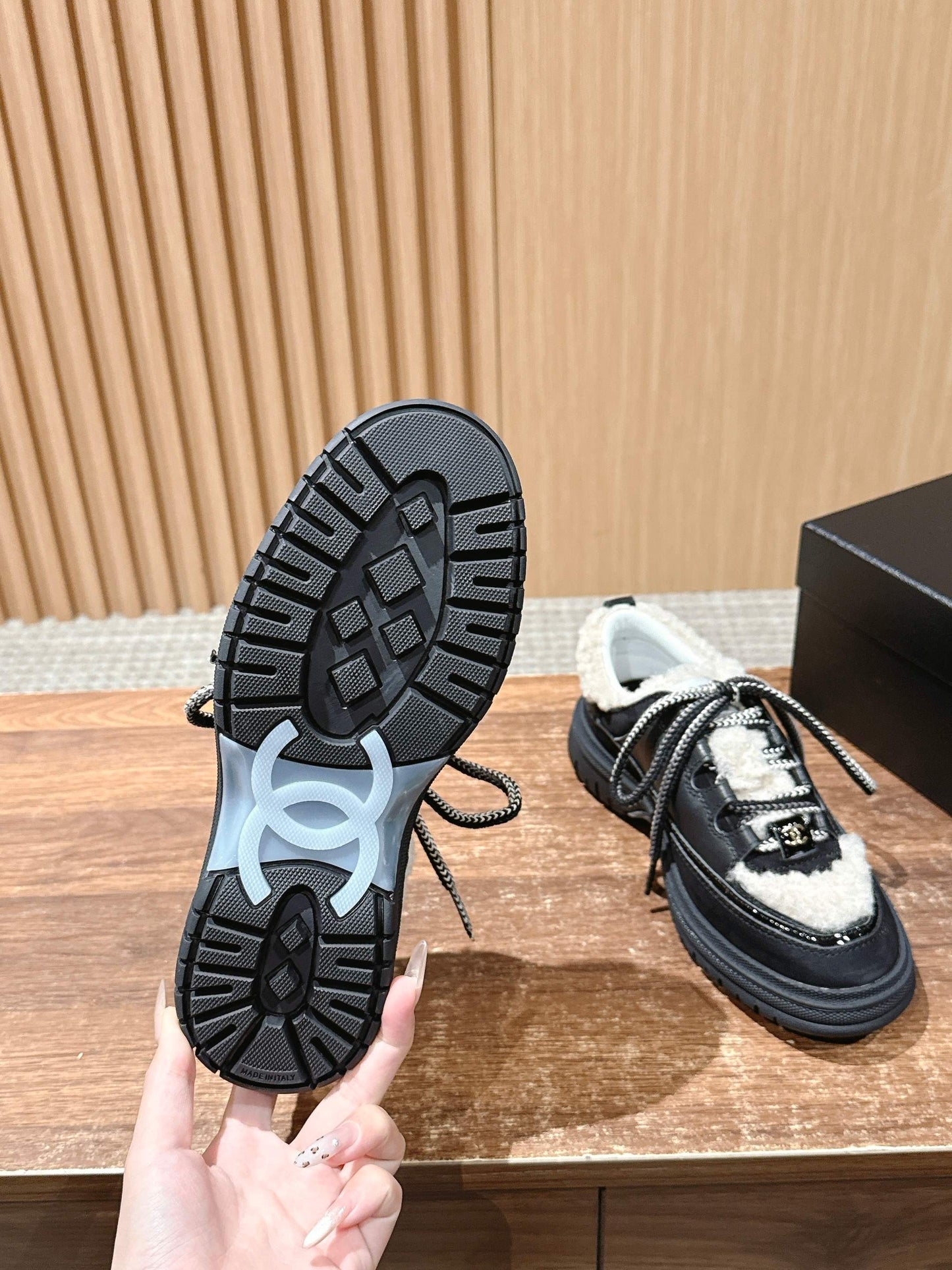 Chan 25fw sneaker