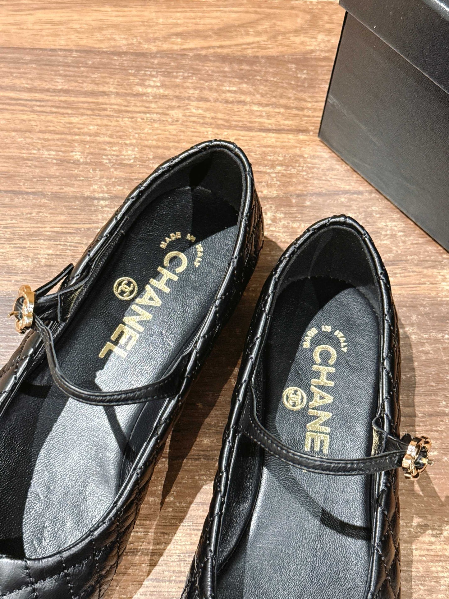 Chan 25fw mary janes